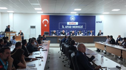 AFAD Başkanı Vali Sn.Ali Hamza Pehlivan başkanlığında, Bursa İRAP İzleme ve Değerlendirme Komisyonu toplantısı gerçekleştirildi. 